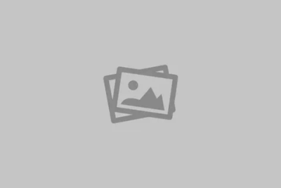 Машинка на пульте р/у, свет. эффекты, USB зарядное устройтво, размер: 9,5*25,5*10 см, 2 цв. в ассорт