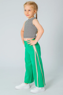 Брюки для девочки Deloras зеленый