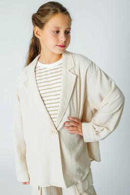 Пиджак для девочки Deloras светло-бежевый
