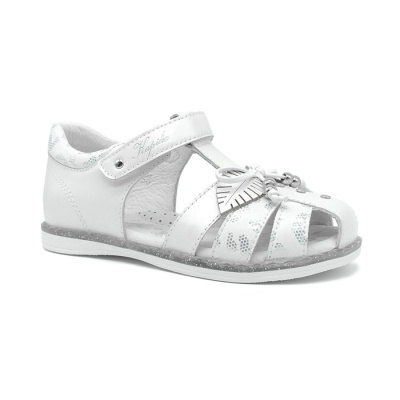 Босоножки для девочки Kapika белый