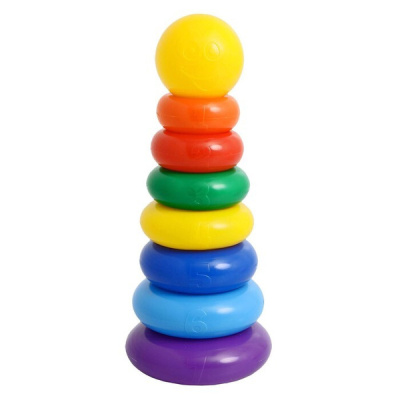 Пирамида с кругом 7 колец