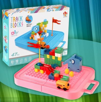 Конструктор с чемоданчиком 47 дет.