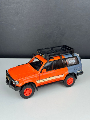 Машина Toyota Land Cruiser оранжевый, металл, муз. 20см