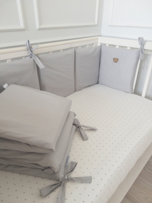 Набор бортиков для детской кроватки "Тедди" цв.св.серый 1027/5