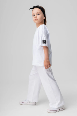 Футболка + брюки Bodo белый