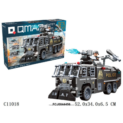 Конструктор 11018 QMAN Боевая машина 