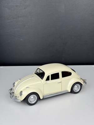Машина Volkswagen Жук бежевый, металл, муз. 20см