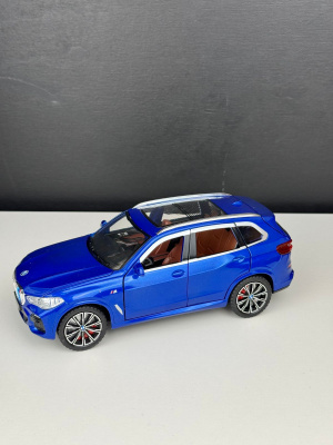Машина BMW X7 синий, металл, муз. 20см