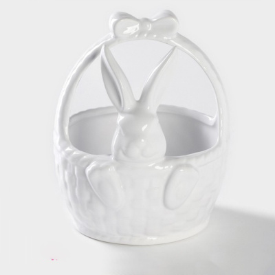 Конфетница Доляна «Зайка», 12×12×14,7 см, доломит, белая