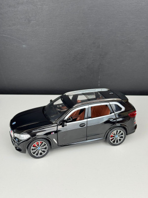 Машина BMW X7 черный, металл, муз. 20см