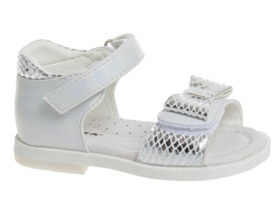 Босоножки для девочки Сказка белый