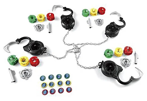 Настольная игра-головоломка "Освободись первым" TONGDE