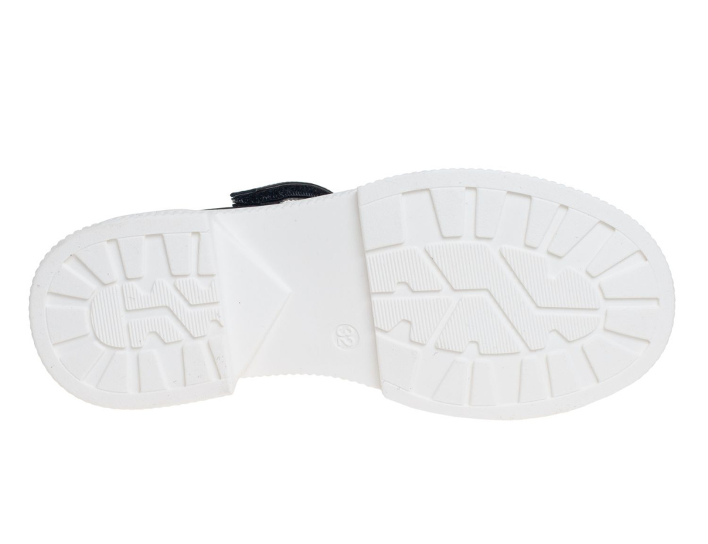 Туфли для девочки Сказка черный