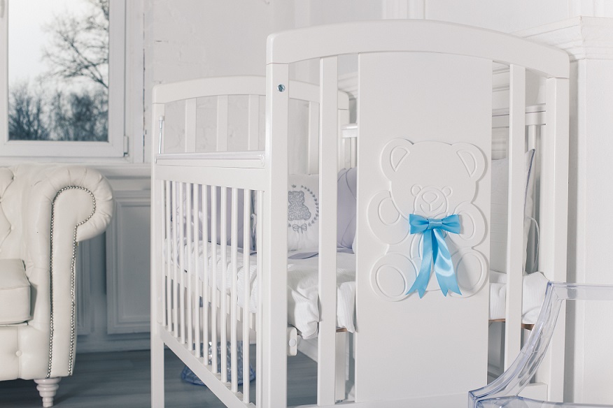 Кроватка Incanto HUGGE HK колесо цвет белый*